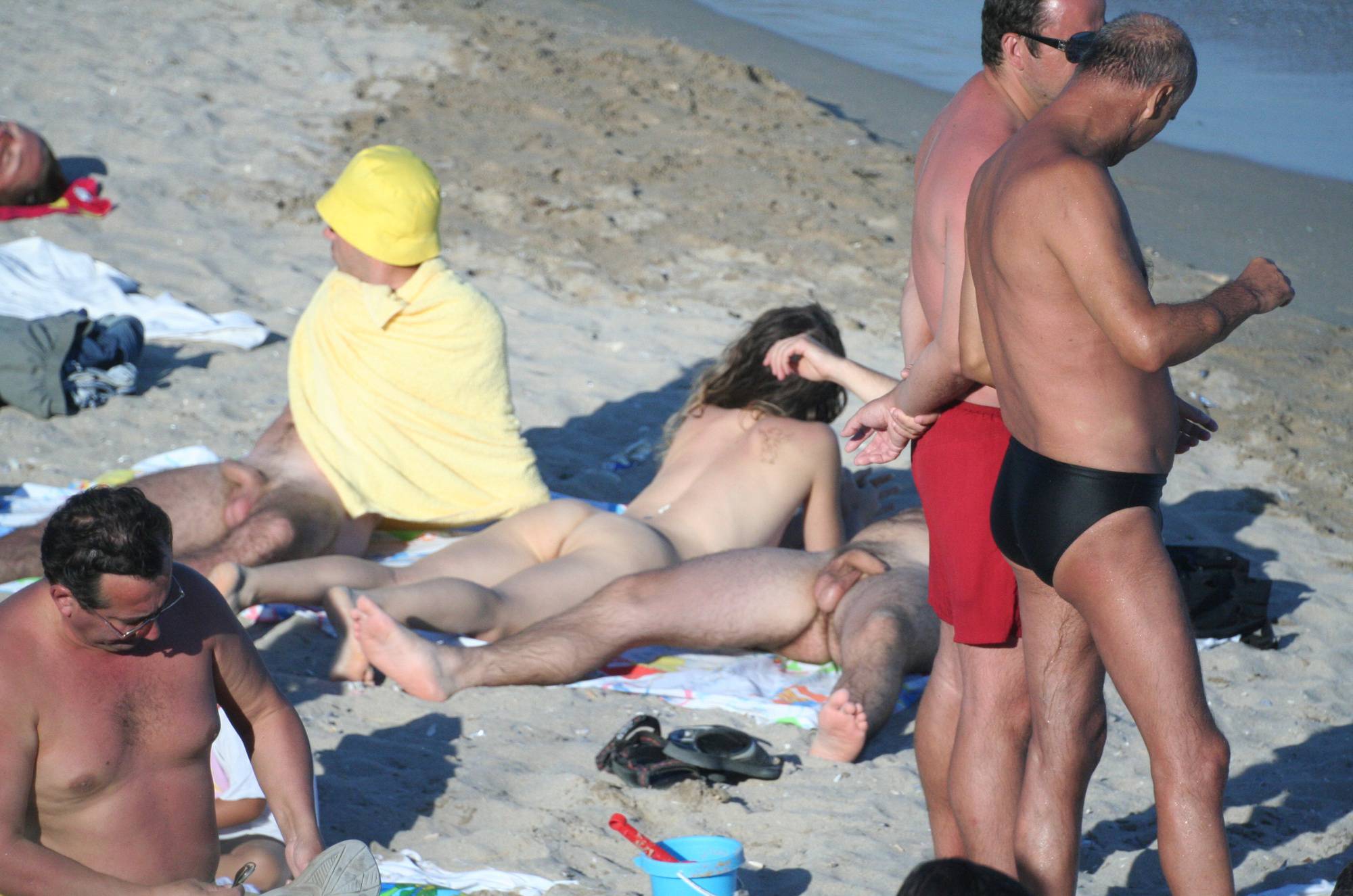 Costinesti Beach Groups - 2